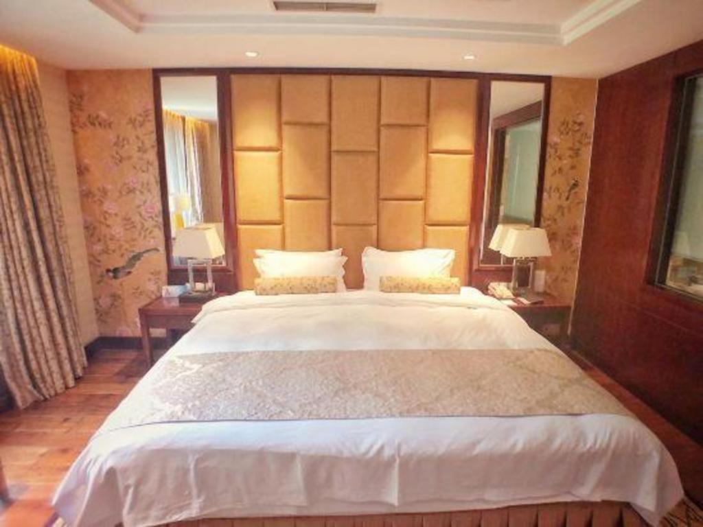 Sichuan Tennis International Hotel Main Building Ченду Екстер'єр фото