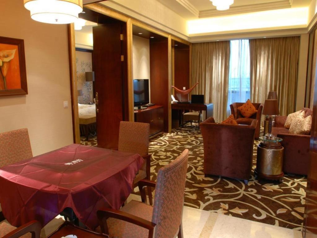 Sichuan Tennis International Hotel Main Building Ченду Екстер'єр фото