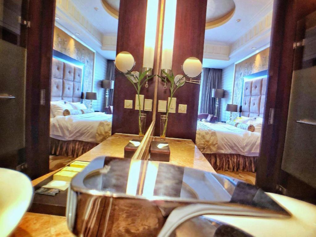 Sichuan Tennis International Hotel Main Building Ченду Екстер'єр фото
