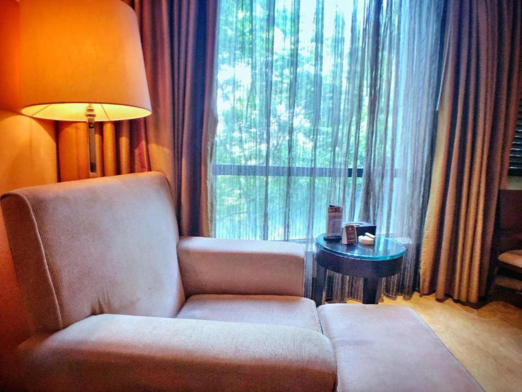 Sichuan Tennis International Hotel Main Building Ченду Екстер'єр фото